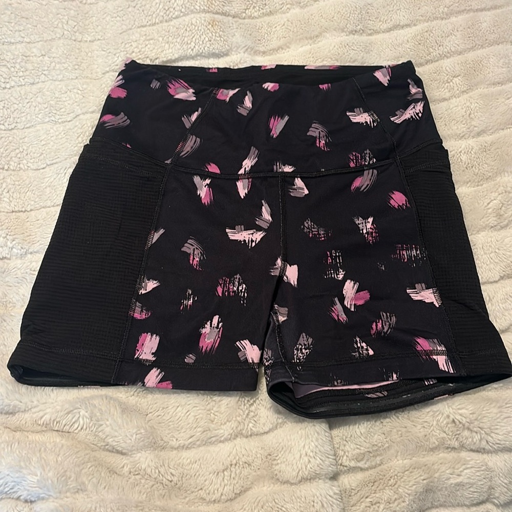 Lucy Brand Pink and Purple Pattern Biker Shorts